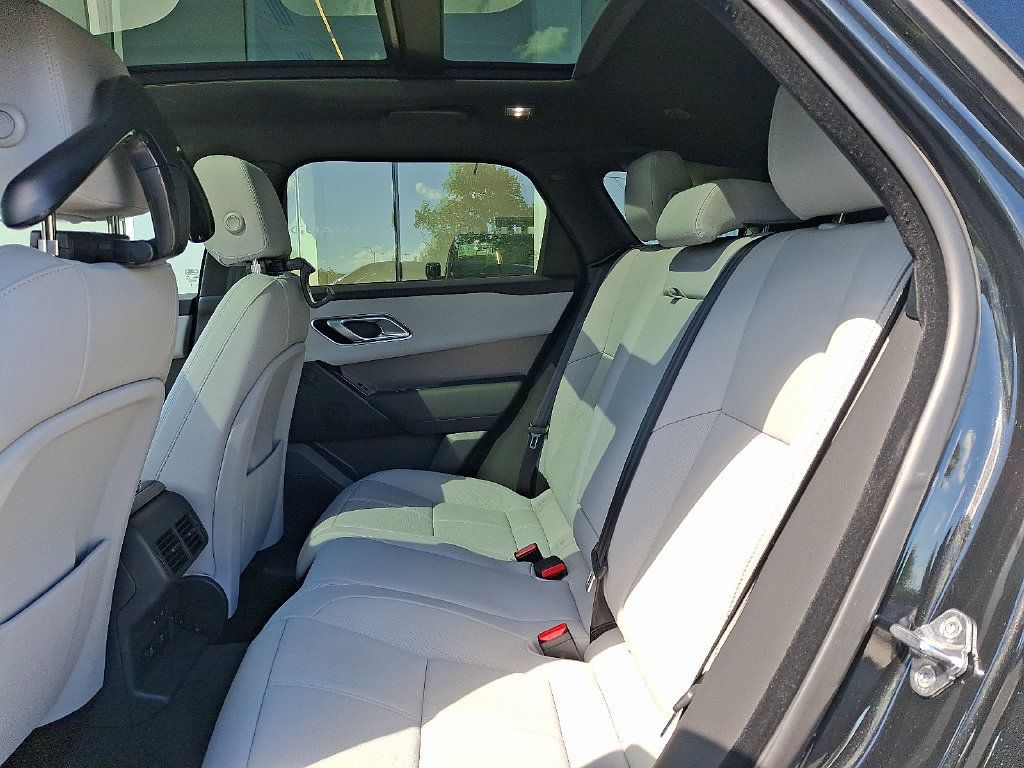 Certified 2026 Land Rover Range Rover Velar S AWD/4WD image 10