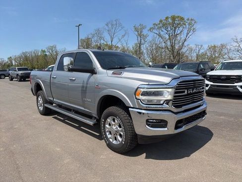Used 2022 RAM 2500 Laramie AWD/4WD image 4