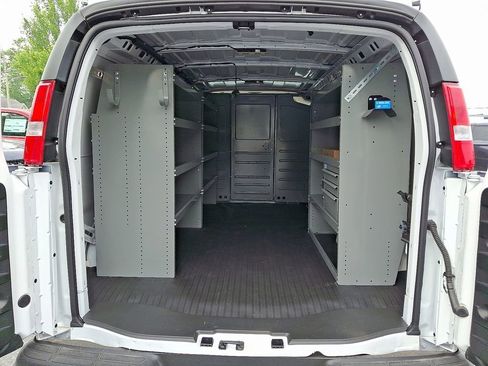 New 2025 Chevrolet Express 3500 w/ Driver Convenience Package image 12