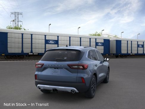 New 2024 Ford Escape SE w/ PHEV Premium Package image 8