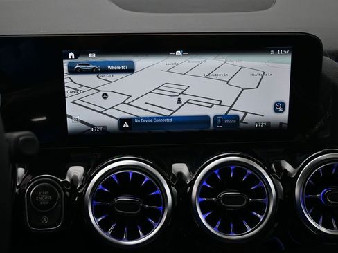New 2025 Mercedes-Benz GLA 250 4MATIC image 15