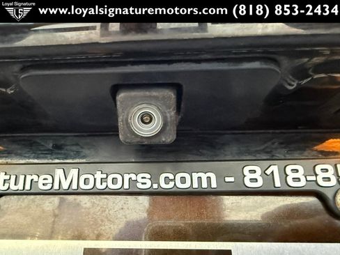 Used 2020 GMC Yukon Denali w/ Denali Ultimate Package image 14