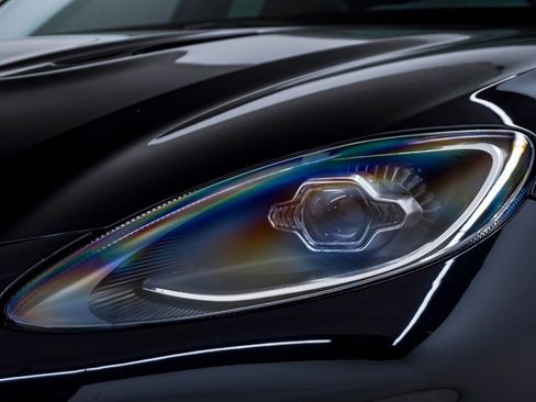 Used 2024 Aston Martin DBX 707 image 6