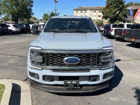 Used 2026 Ford F450 Platinum AWD/4WD image 4