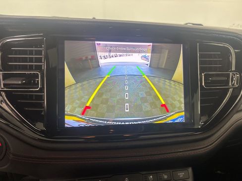 Used 2024 Dodge Durango GT RWD image 15