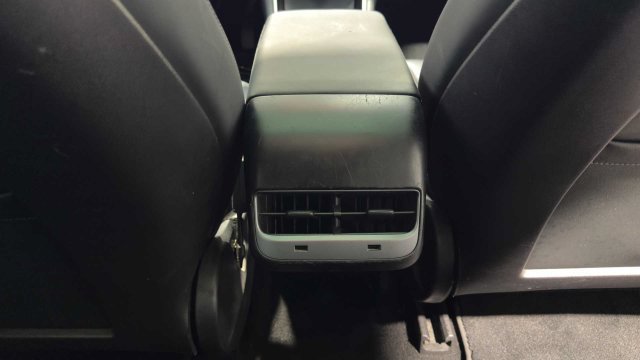 Used 2019 Tesla Model 3 Standard Range Plus RWD image 14