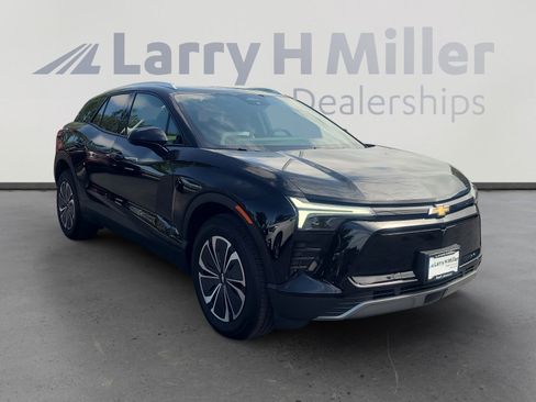 Used 2024 Chevrolet Blazer EV LT AWD/4WD image 7