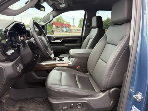 Used 2024 Chevrolet Silverado 2500 LT w/ All Star Edition AWD/4WD image 16