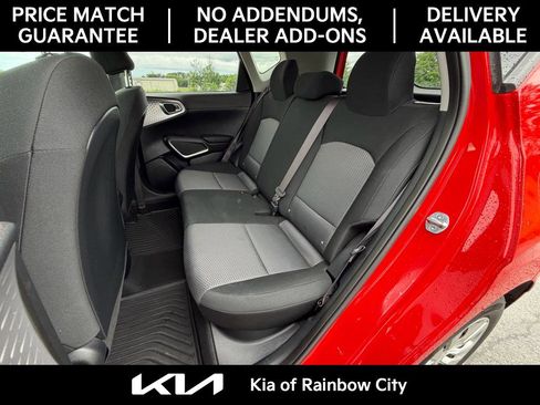 Used 2024 Kia Soul LX FWD image 16