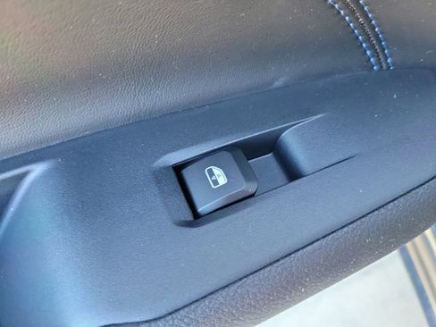 New 2026 Jeep Compass Latitude image 14