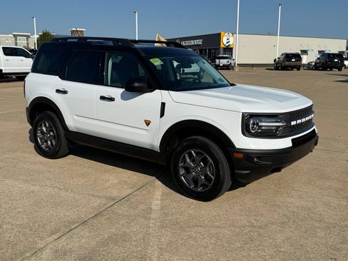 Certified 2024 Ford Bronco Sport Badlands AWD/4WD image 3