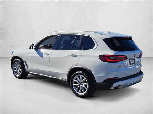 Certified 2023 BMW X5 xDrive40i w/ Parking Assistance Package image 8