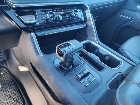 Used 2025 GMC Sierra 1500 Denali image 32