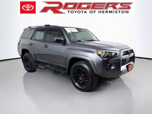 Certified 2023 Toyota 4Runner SR5 AWD/4WD image 1