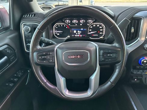 Used 2022 GMC Sierra 1500 SLT image 18