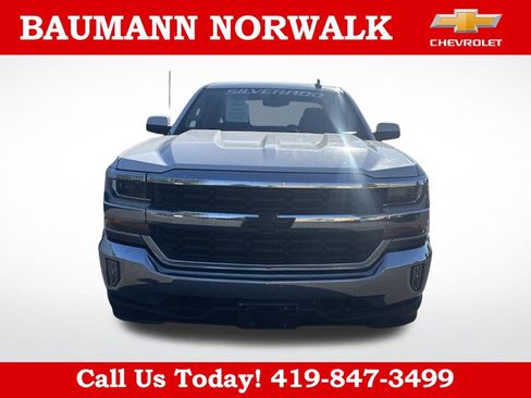 Used 2018 Chevrolet Silverado 1500 LT w/ All Star Edition AWD/4WD image 8
