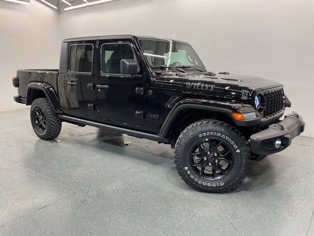 New 2026 Jeep Gladiator Mojave AWD/4WD image 1