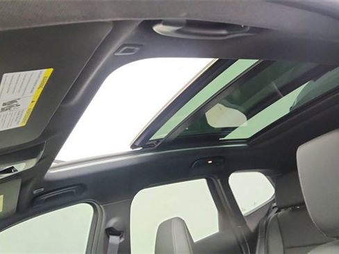 Used 2025 BMW X1 xDrive28i image 53