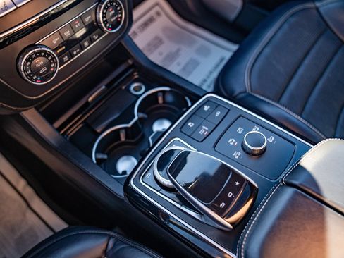 Used 2017 Mercedes-Benz GLS 63 AMG 4MATIC image 22