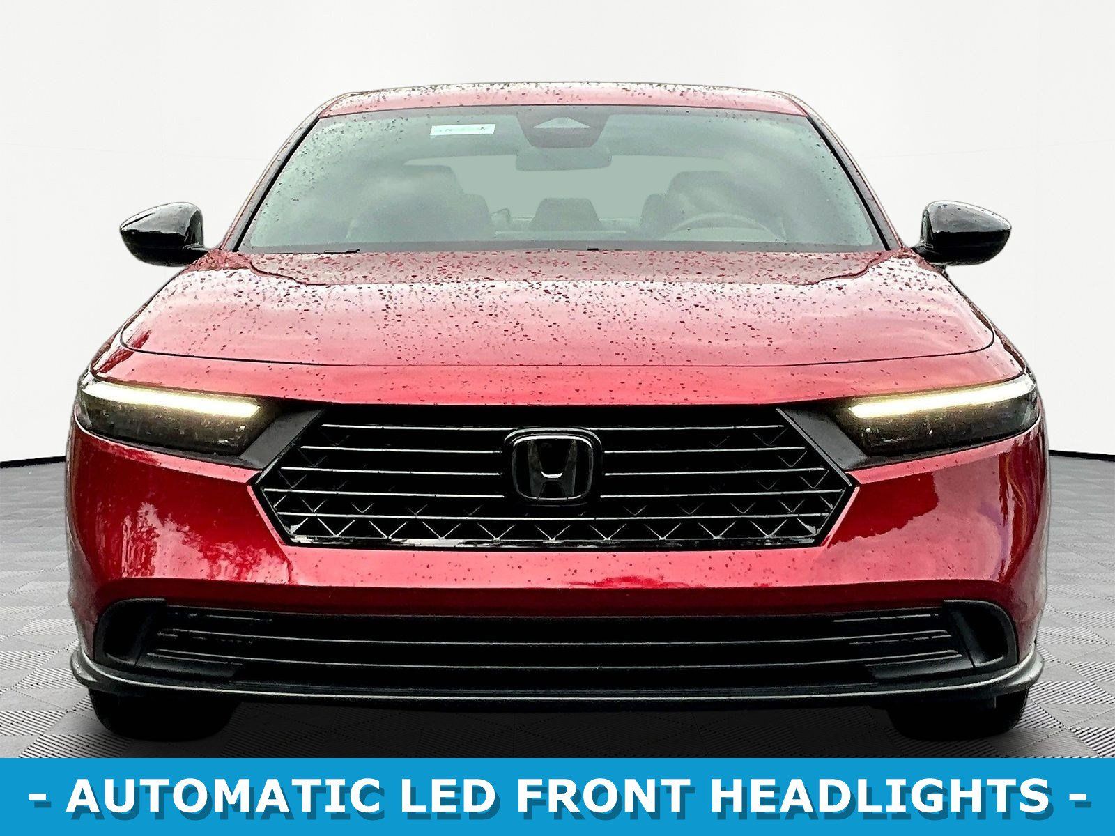 Used 2023 Honda Accord Sport image 2