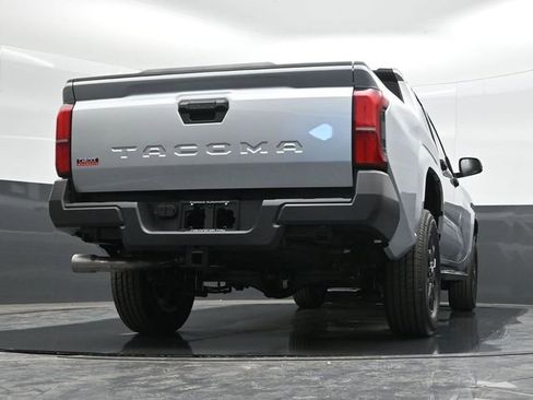 Used 2025 Toyota Tacoma SR image 36