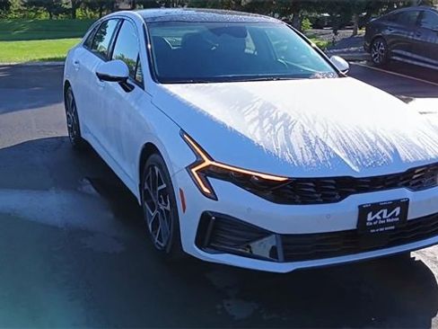 New 2026 Kia K5 EX image 4