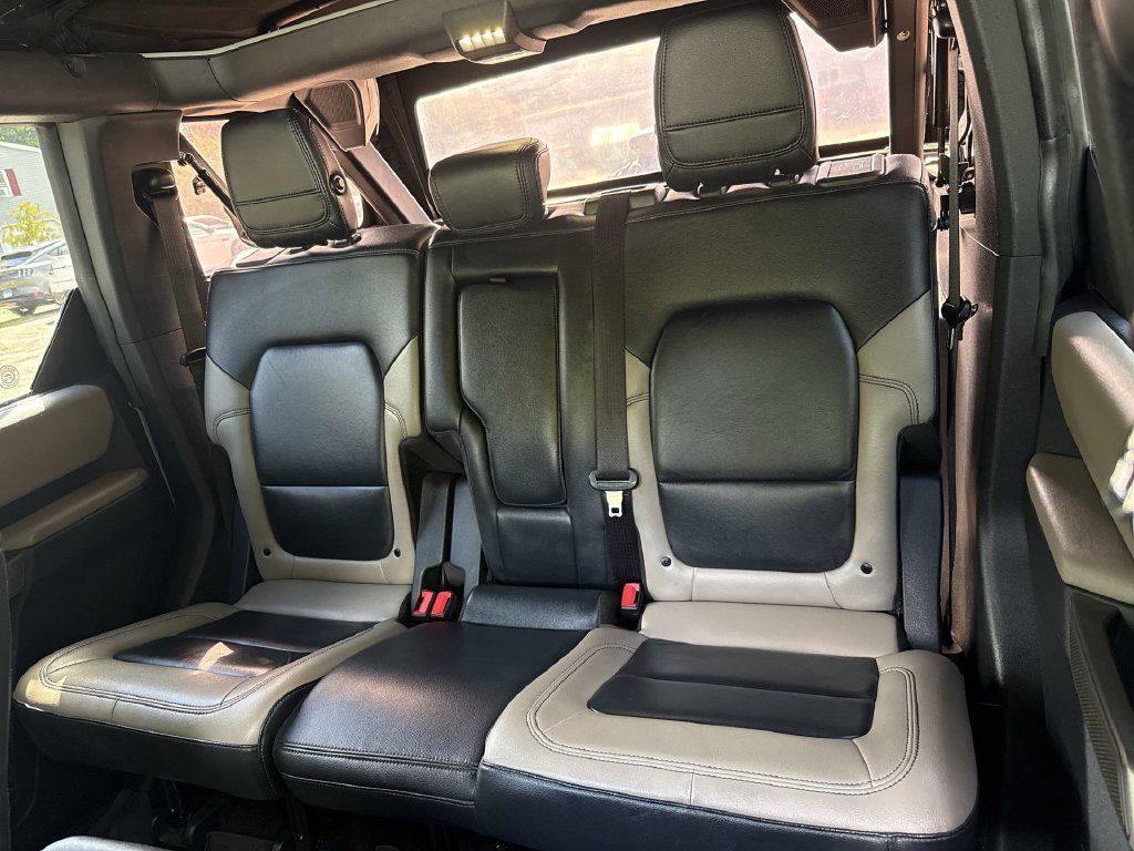 Used 2023 Ford Bronco Wildtrak AWD/4WD image 21