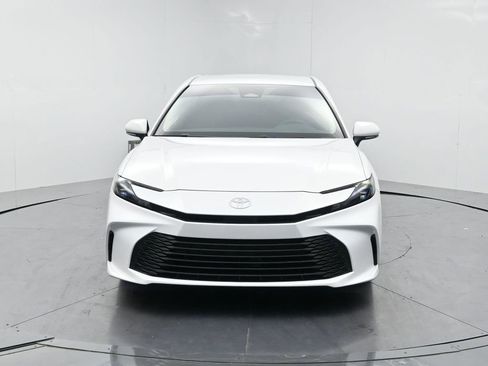 Used 2025 Toyota Camry LE w/ Convenience Package FWD image 21