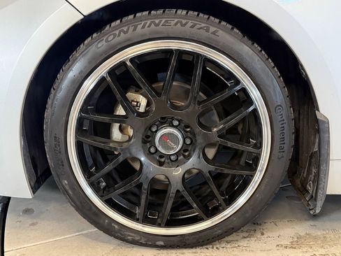 Used 2020 Toyota Corolla SE image 24