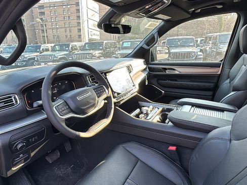 New 2026 Jeep Grand Wagoneer 4WD image 12