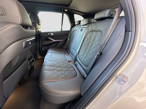 Used 2024 BMW X5 sDrive40i w/ M Sport Package image 26