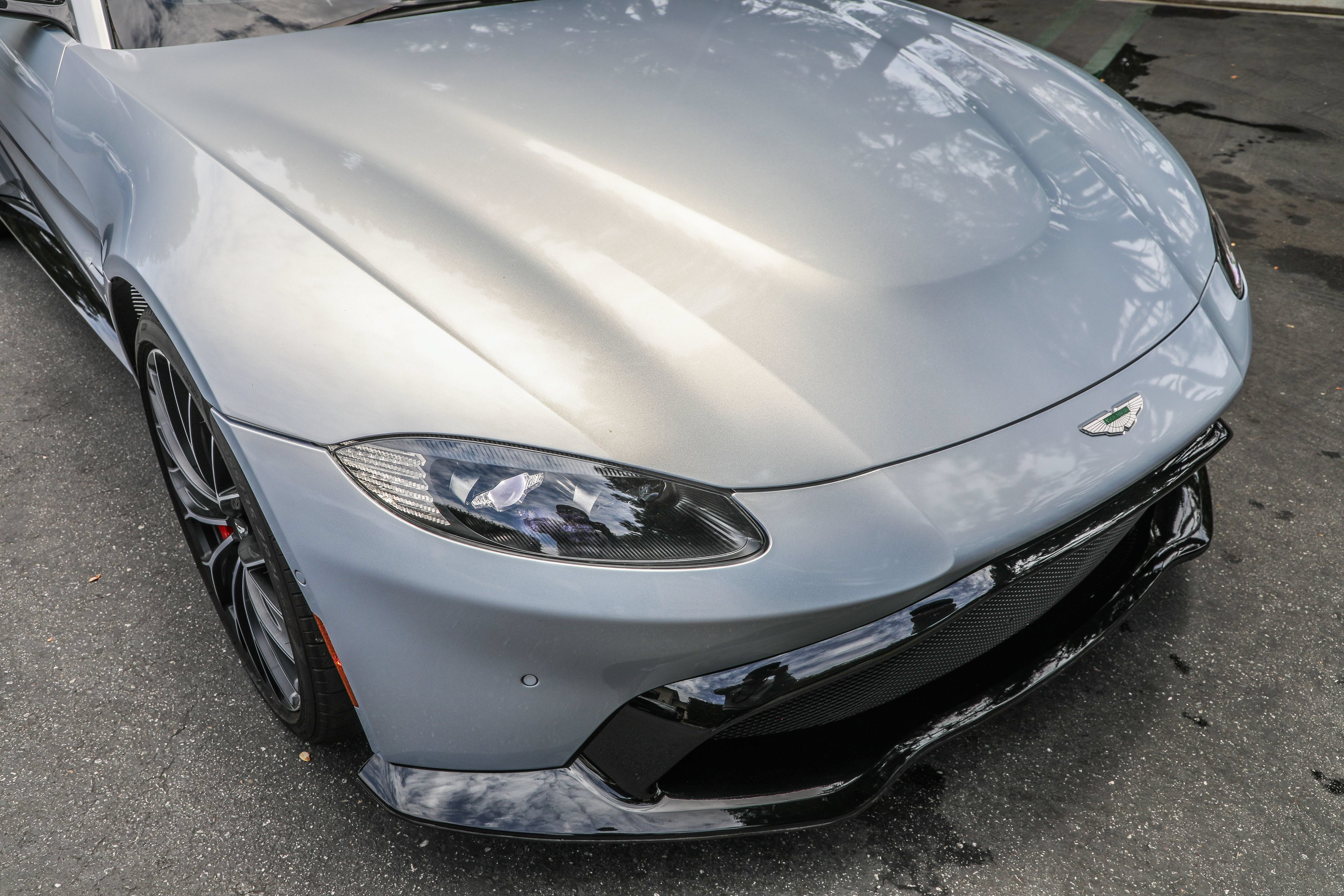 Used 2023 Aston Martin V8 Vantage Roadster RWD image 30