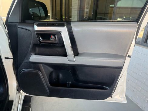 Used 2011 Toyota 4Runner SR5 RWD image 19