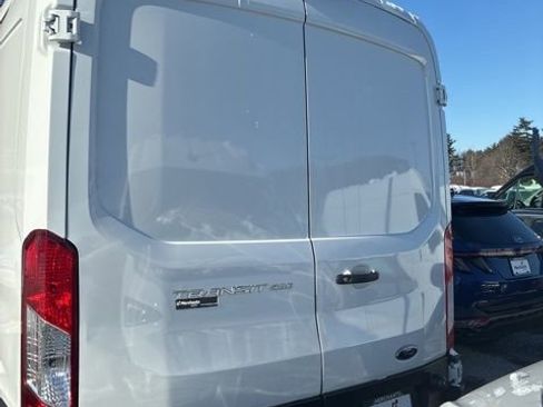 Used 2024 Ford Transit 250 Base image 4