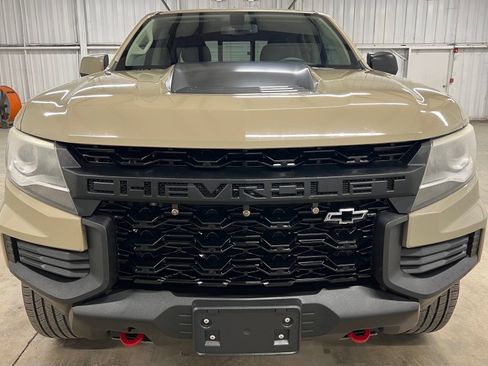 Used 2021 Chevrolet Colorado ZR2 AWD/4WD image 2