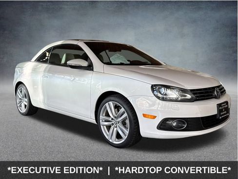 Used 2014 Volkswagen Eos Executive image 1