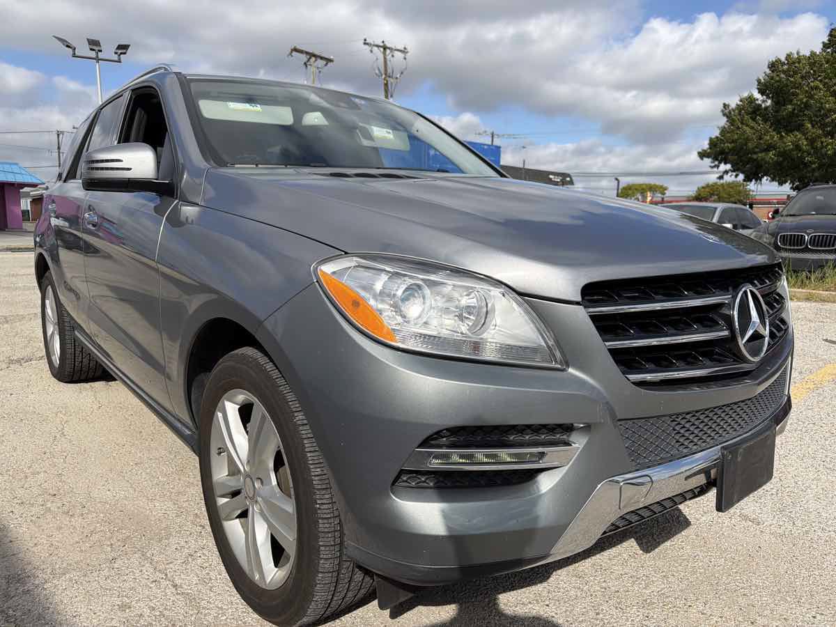 Used 2013 Mercedes-Benz ML 350 4MATIC image 2