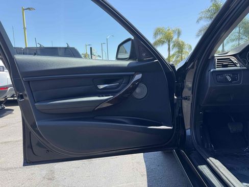 Used 2014 BMW 335i Sedan RWD image 14