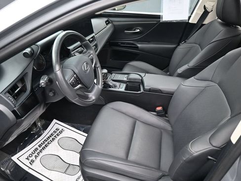 Used 2022 Lexus ES 350 w/ ES 350 Ultra Luxury Package FWD image 13