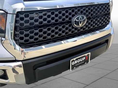 Used 2019 Toyota Tundra SR5 AWD/4WD image 31