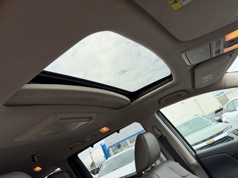 Used 2014 Honda Odyssey EX-L image 15