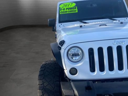 Used 2017 Jeep Wrangler Unlimited Sport w/ Quick Order Package 24S AWD/4WD image 29