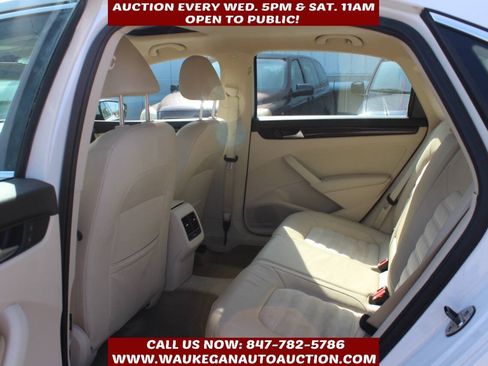 Used 2014 Volkswagen Passat TDI SEL Premium FWD image 7