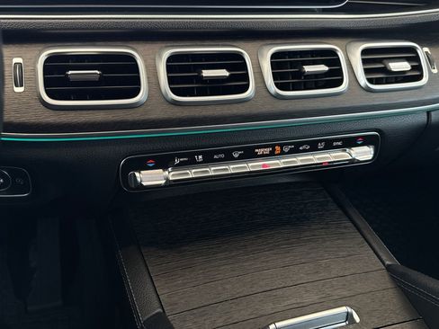 Used 2021 Mercedes-Benz GLE 350 4MATIC image 20