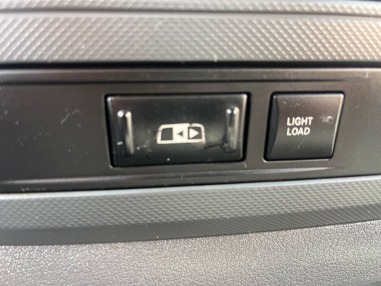Used 2008 Dodge Ram 2500 Truck SLT w/ Popular Equipment Group AWD/4WD image 27