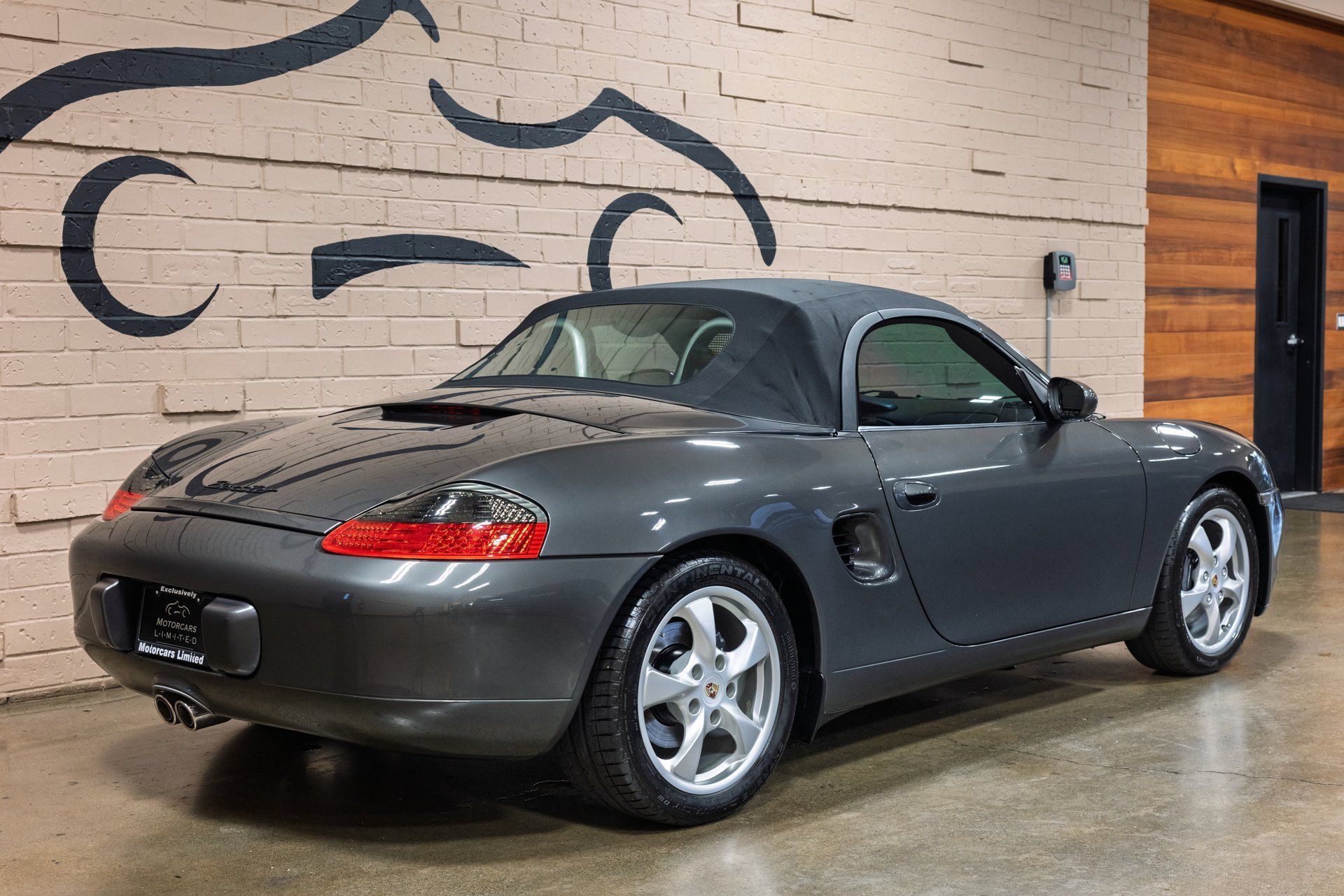 Used 2001 Porsche Boxster RWD image 5
