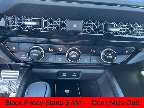 Used 2025 Honda Accord Sport image 30