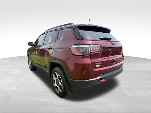 Used 2022 Jeep Compass Trailhawk w/ Trailhawk Convenience Group AWD/4WD image 2
