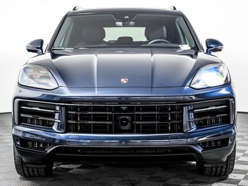 Certified 2024 Porsche Cayenne S AWD/4WD image 7