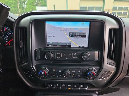Used 2015 Chevrolet Silverado 2500 LTZ w/ LTZ Plus Package AWD/4WD image 30